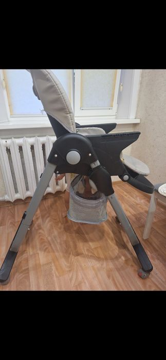 Продам стул для кормления