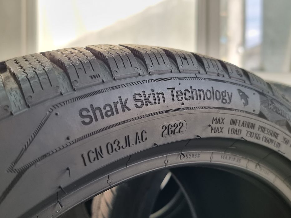 "Dot 22" 245/40/18 Uniroyal 4Броя: 680лв 8.5мм