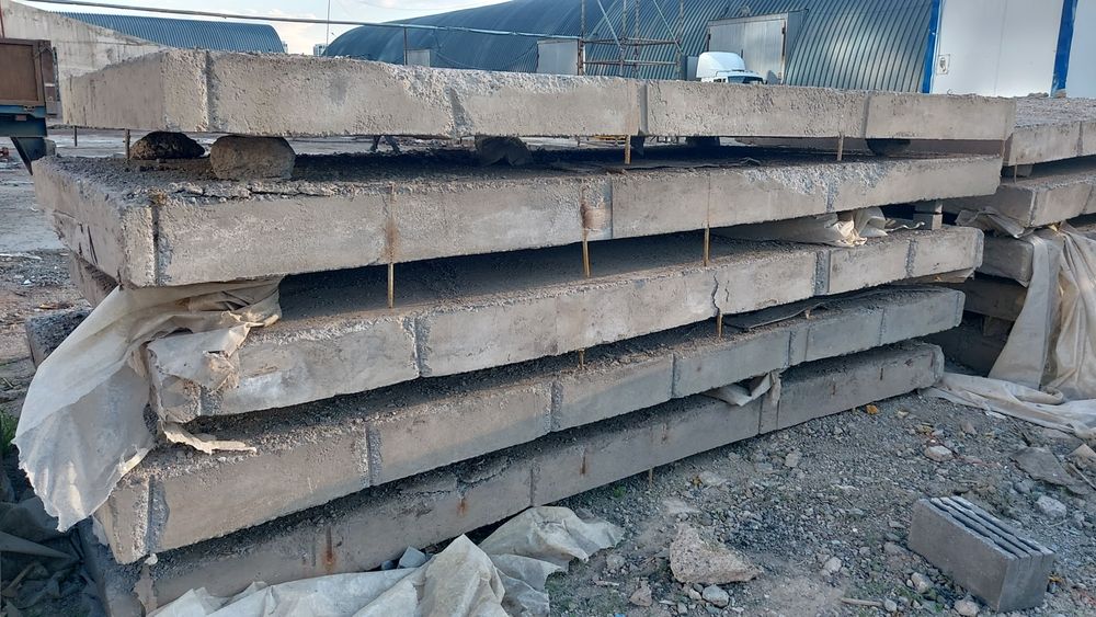 Дорожные бетонные  плиты
