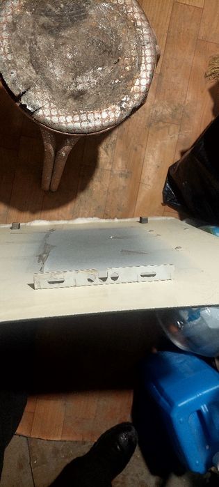 Зеркало для ванной без царапины