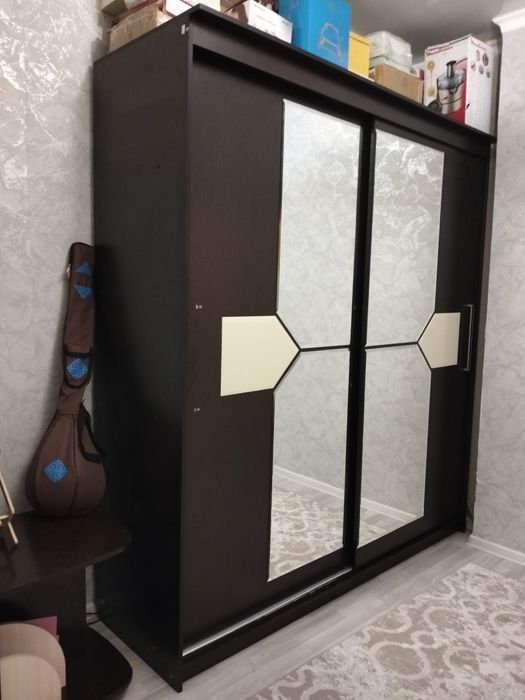 Шифоньер купе (шкаф-купе)