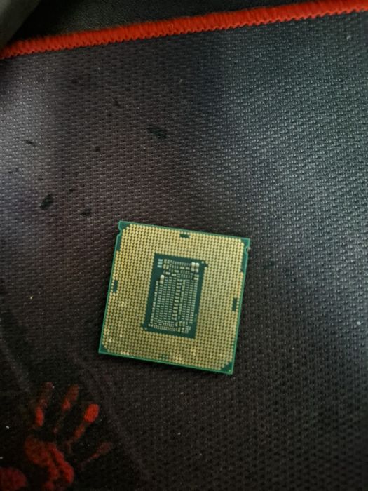 Процессор Intel Core i5-9600KF