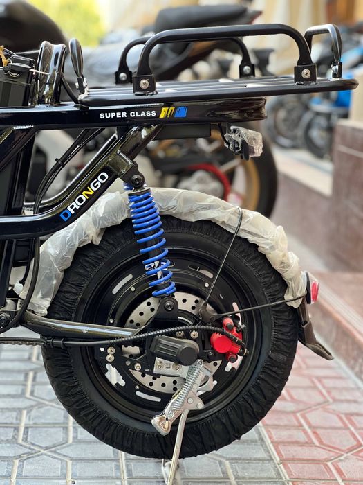 Дронго монстер