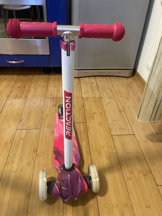 Продам самокат детский