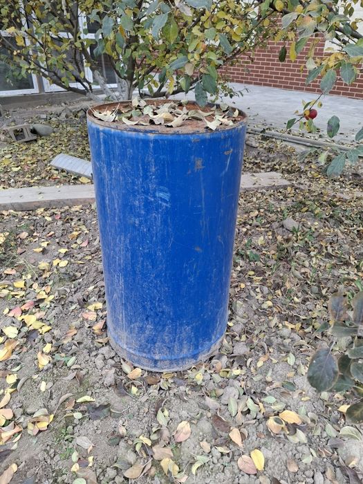 200 литровый бочки