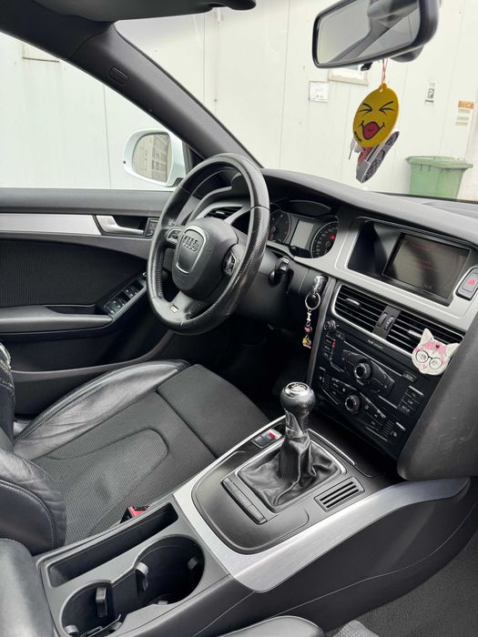 Audi A4 B8 S-line | 2.0 TDI | 170CP | Manual