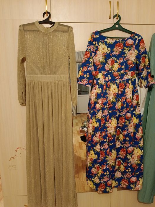 выходит каждое платье 4000тыс