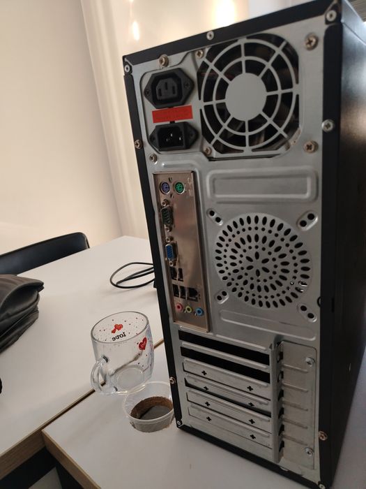 Монитор LG Flatron e1948