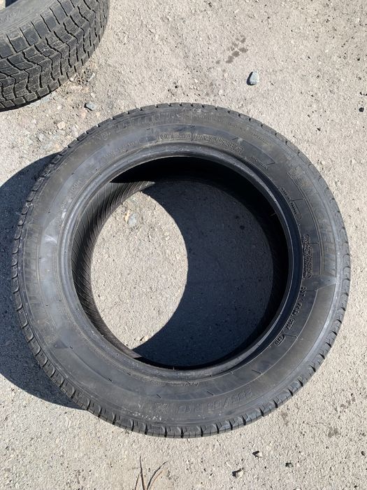 Продам шины летние Мишлен