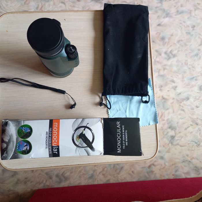 Продам монокуляр новый.