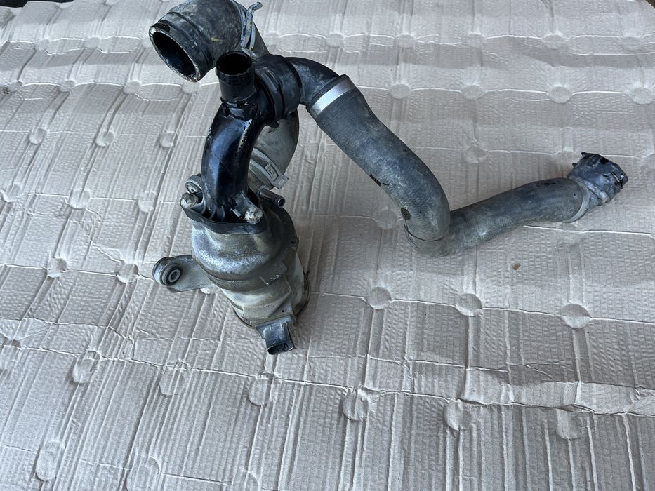 Pompa suplimentara / Recirculare apa Mercedes C W205 E W213