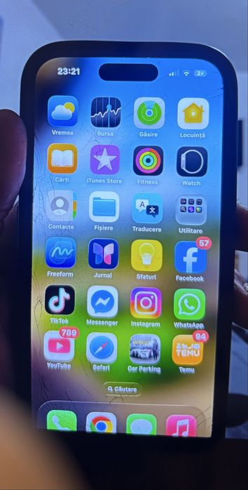 Vand iphone 15 simplu urgent