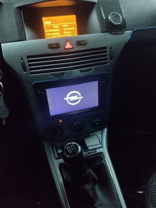 Opel Astra h 1,7 an2012