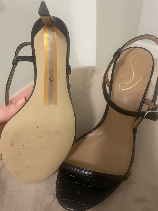 Елеганти сандали с ток