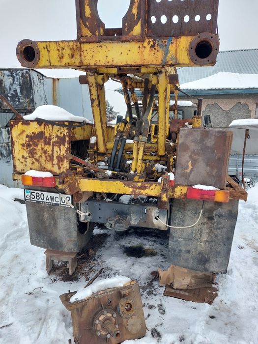 Продам буровую установку урб2а2