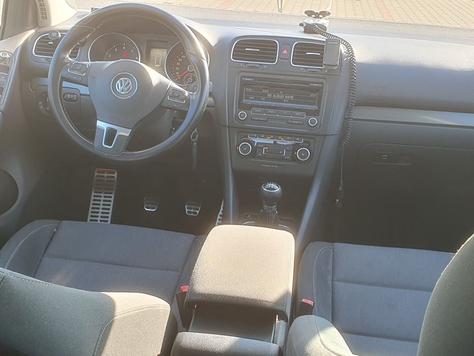 Vând  Golf  6 benzină