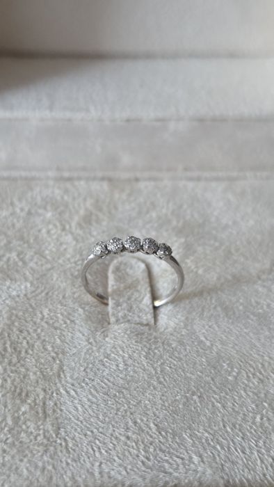 Inel aur alb 18K cu 35 diamante naturale