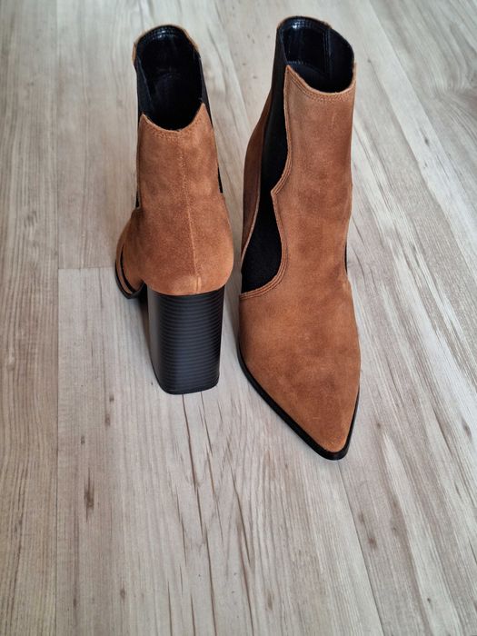 Дамски боти Gaudi