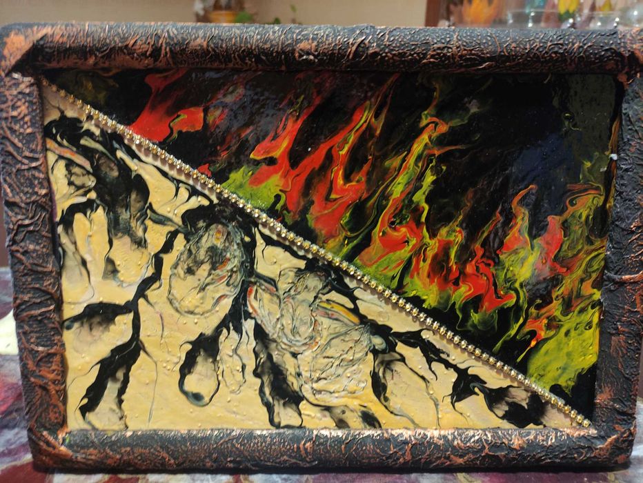 Продавам три картини