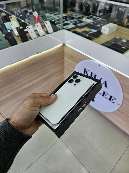 Iphone 13 pro.       .