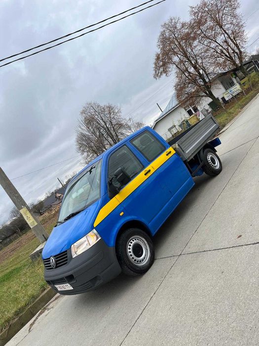 Volkswagen Transporter T5  Doka cu 6 locuri si ladă an 2007