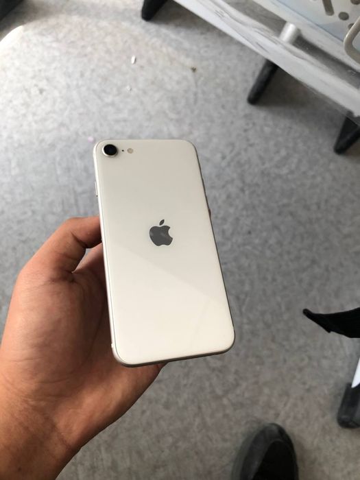iphone se 3rd gen 2023