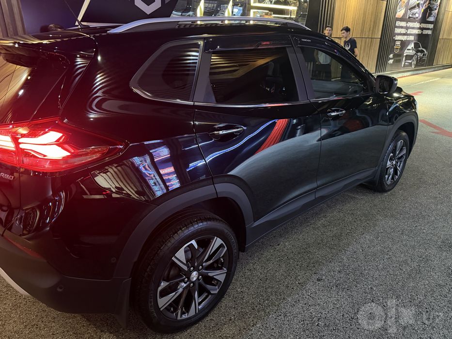 Продается GM Traker идеально состояние.