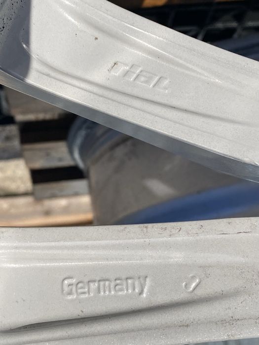 18 цола 5 х 112 мм Ауди , Audi A 6 Фолксвагвн Пасат , VW , Шкода