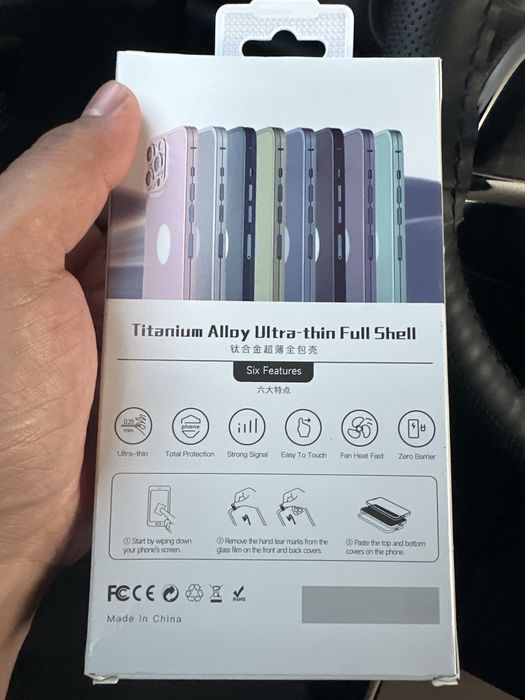 Продам новый чехол айфон 13