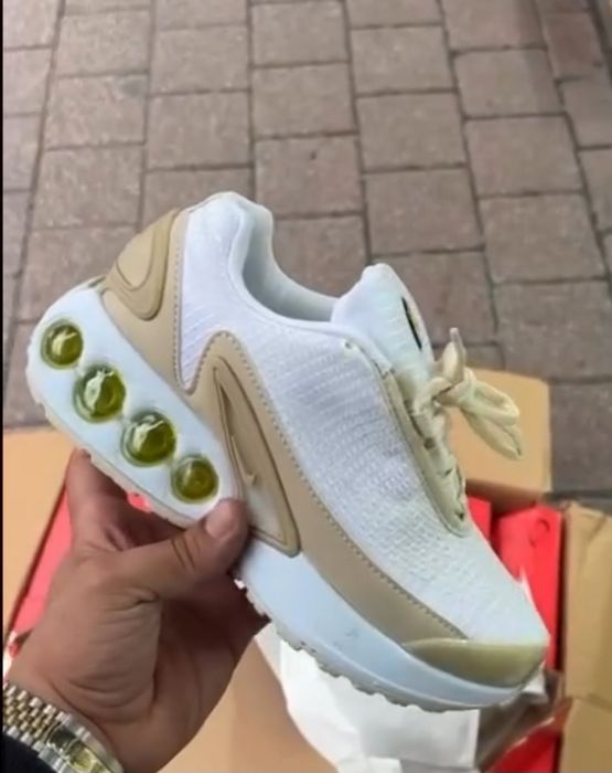 Нови обувки Nike air max DN
