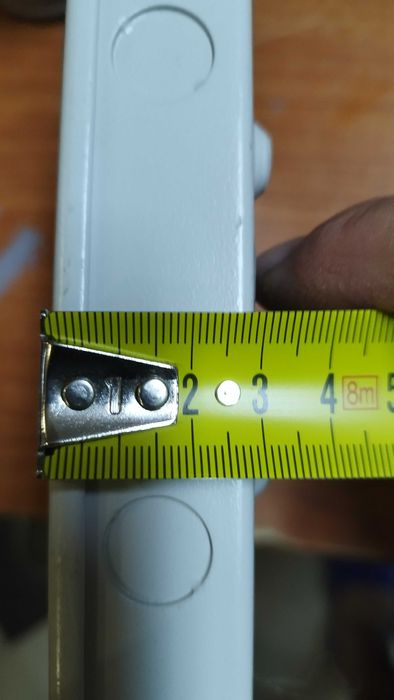 Кутия метална за кабели или комуникации 16/18/3см бяла