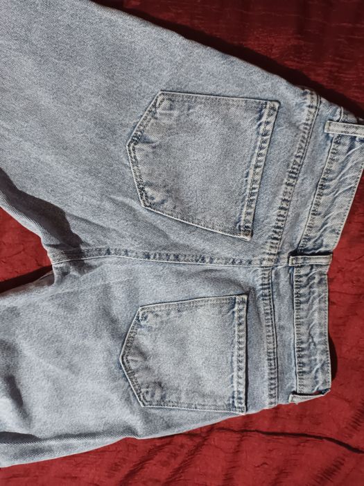 Дамски дънки S-M размер