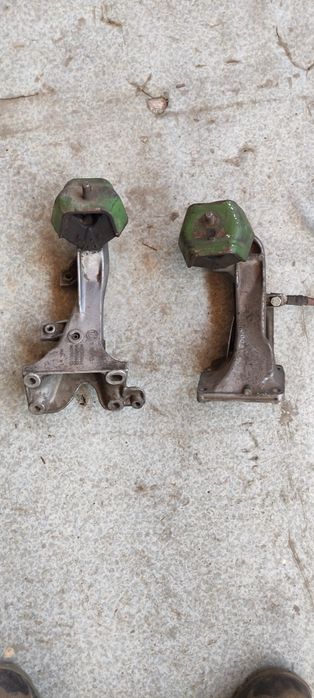 Продам крепление двигателя Е36 М50