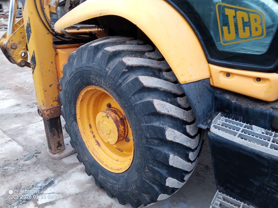 Buldoexcavator JCB 3CX Super