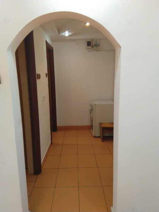 Constanta -Brotacei- Apartament de inchiriat, nemobilat, 2 camere ,stradal