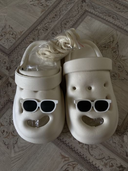 Летние шлепанцы