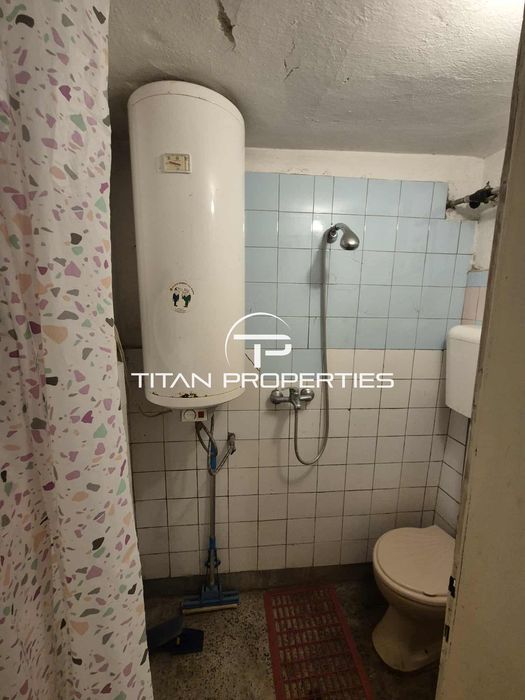 Дава се под наем Двустаен апартамент в Варна, Левски - 50 кв.м за 228.99 € - Снимка #4