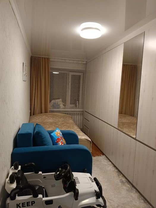 Продаётся  двух комнатная квартира