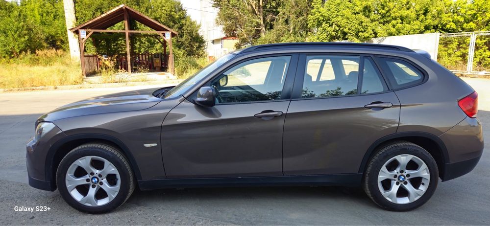 BMW X1 2012 — imagine 5