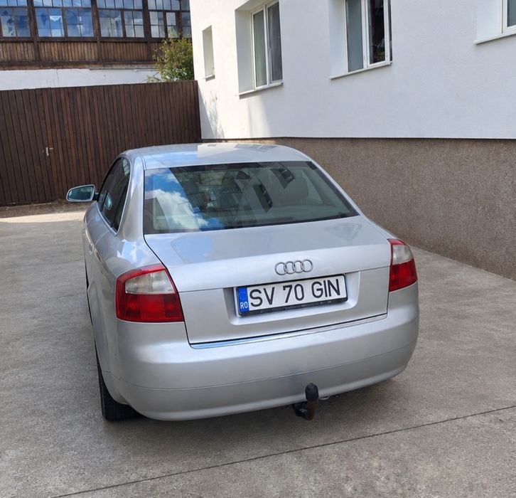 AUDI A4 2005 — imagine 2