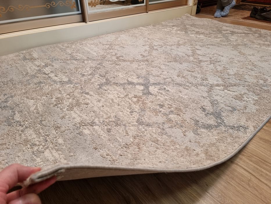 Продам коврик, ковер