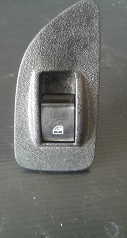 Buton deschidere geam stanga spate fiat bravo 2 735435119