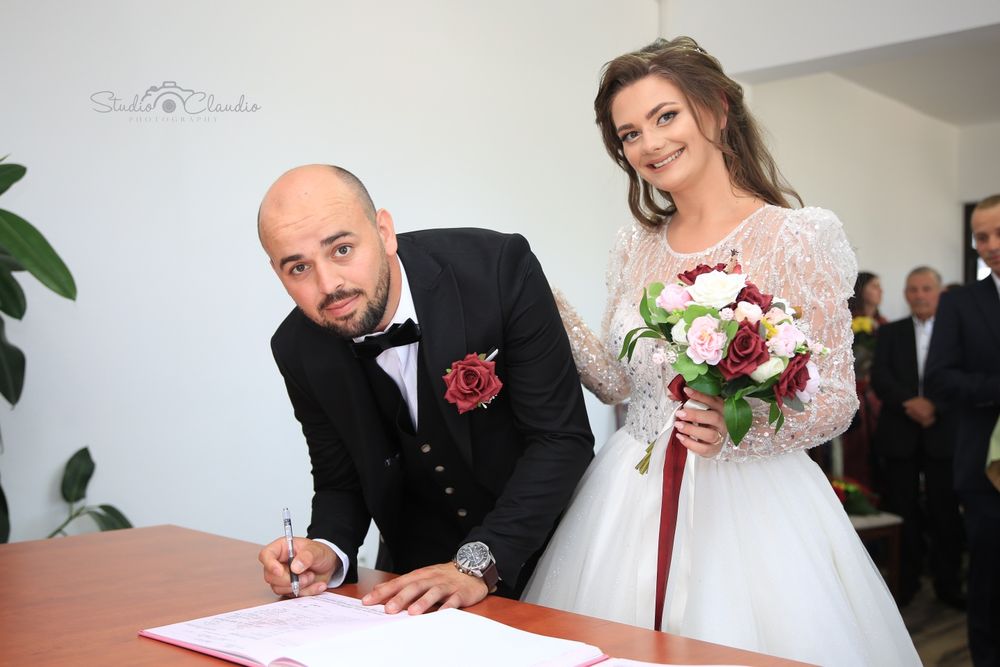 Rochie de mireasa cu corset  S M