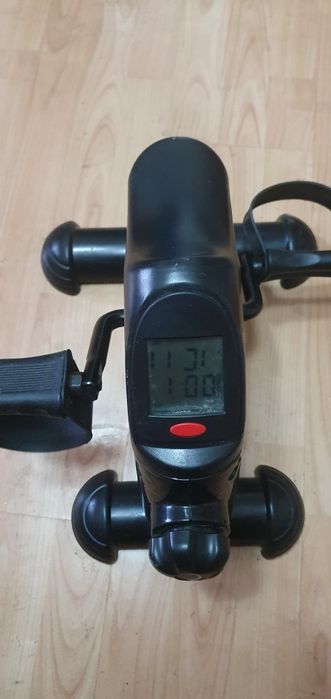 Mini bicicletă fitness XQ Max | Pedalier recuperare | Exerciții picioare și brațe