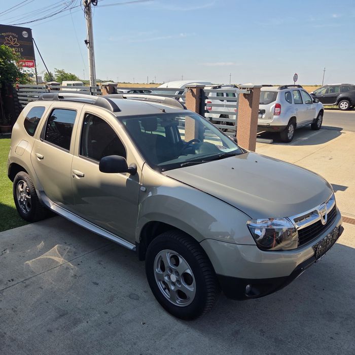 Dacia Duster 4x4 —-1,5 D —-5400€
