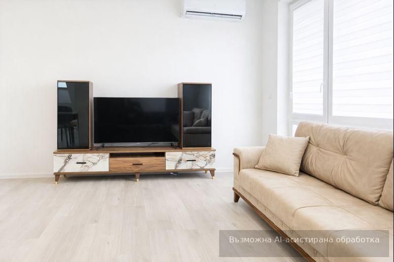 Дава се под наем Тристаен апартамент в Пловдив, Център - 185 кв.м за 797.64 € - Снимка #4