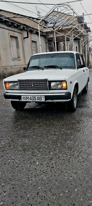 Vaz 2107 Srochna sotiladi!!!