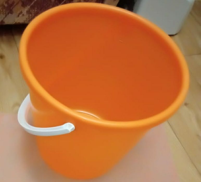 Продам ведро пластмассовое