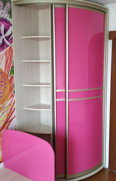 Продам спальню детскую