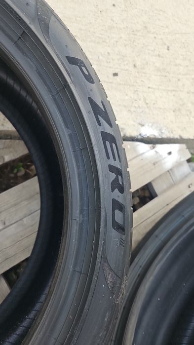 Vand set anvelope  Noi Pirelli P Zero 4  245/40R19